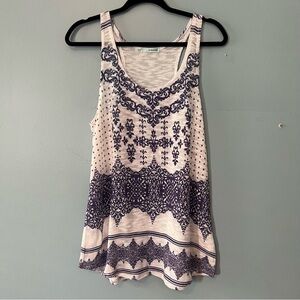 Maurice’s tank top